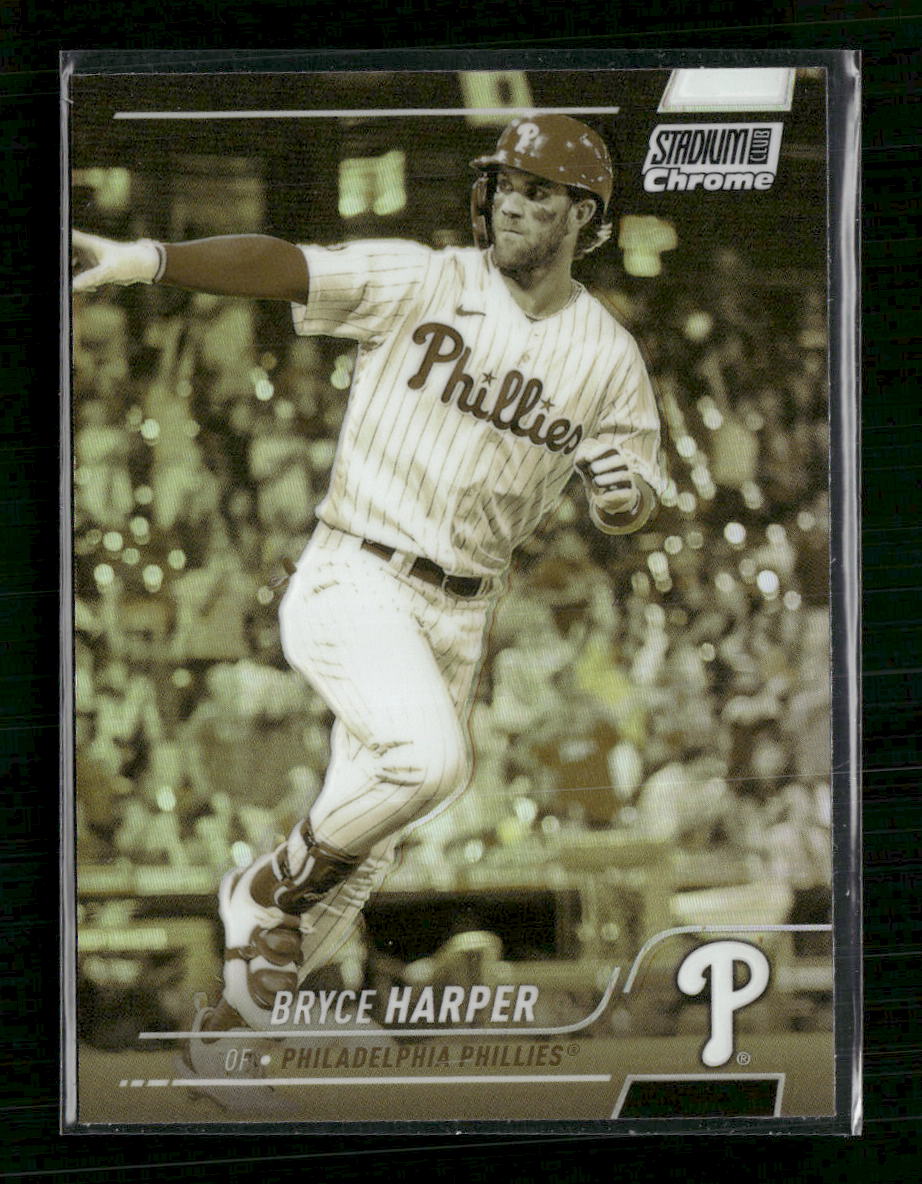 Bryce Harper 2022 Stadium Club #300 Chrome Gold Minted