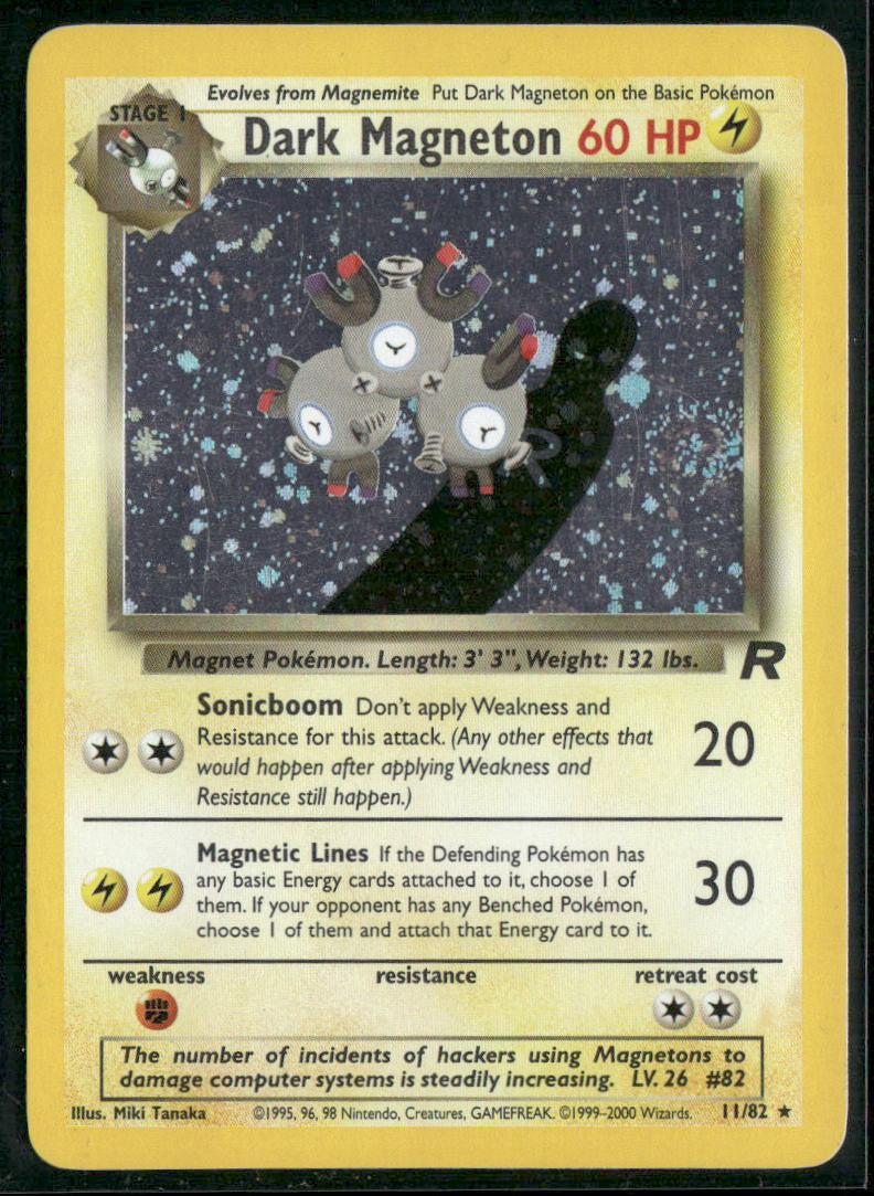 Dark Magneton (11) Team Rocket #11/82