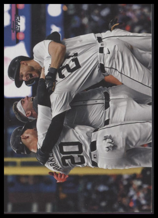 C'mere, you! Quartet Won’t Forget 2025 Topps #491 - Front