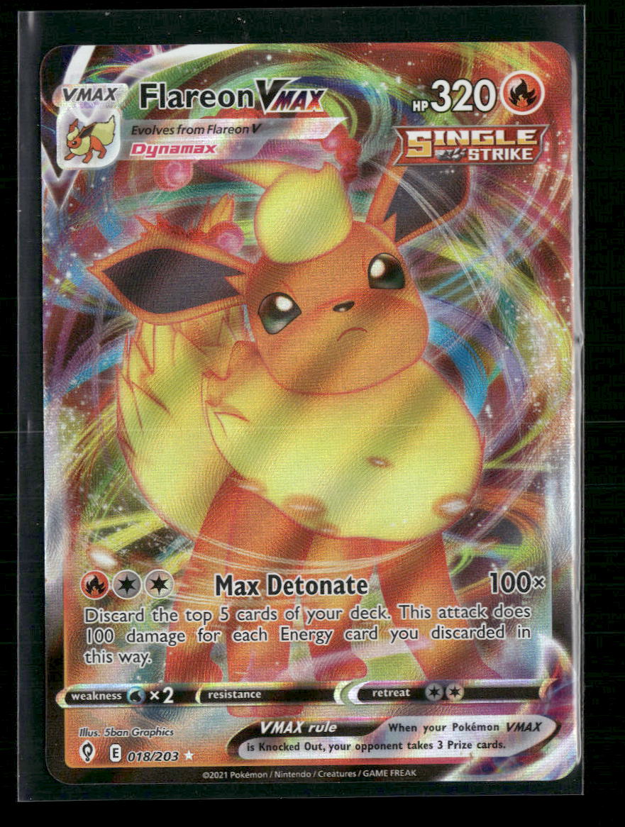 Flareon VMAX SWSH07: Evolving Skies #018/203 - Front