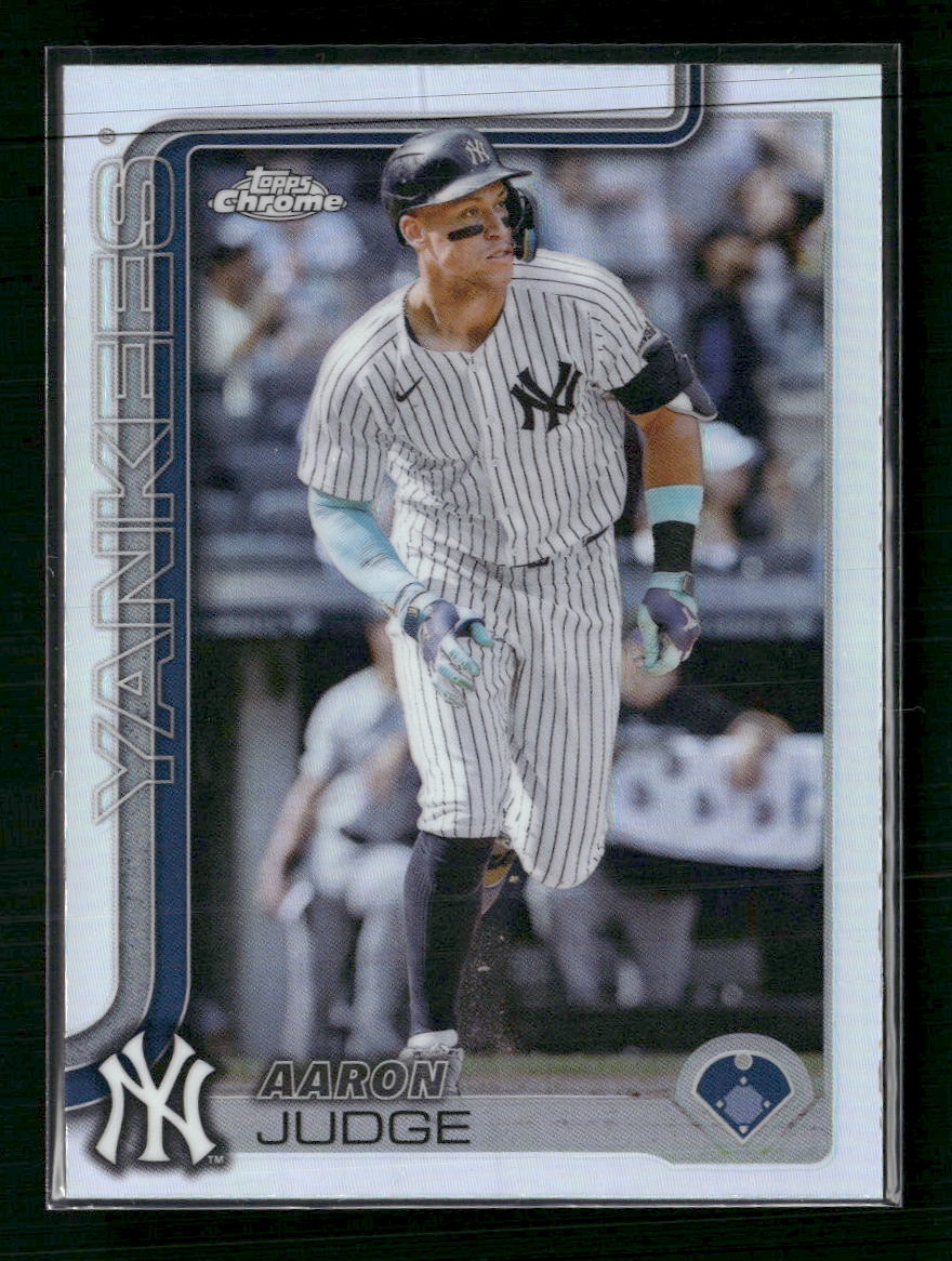 Aaron Judge New York Yankees #85 2023 Topps Chrome Base Refractor
