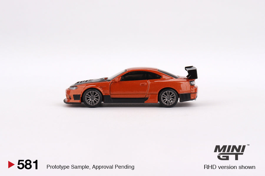Mini-GT Nissan Silvia S15 D-MAX Metallic Orange 1:64