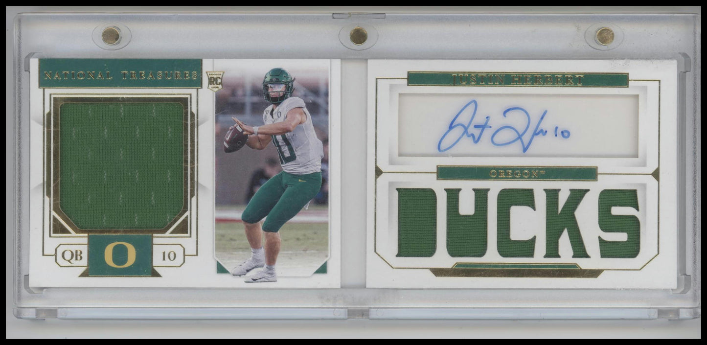 2020 Panini N. T. Collegiate Player Booklet Justin Herbert #/99 Auto #4
