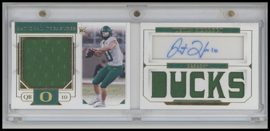 2020 Panini N. T. Collegiate Player Booklet Justin Herbert #/99 Auto #4