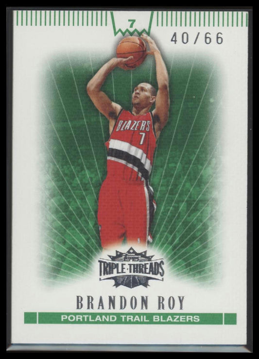 2007-08 Topps Triple Threads Emerald Brandon Roy #/66 #17