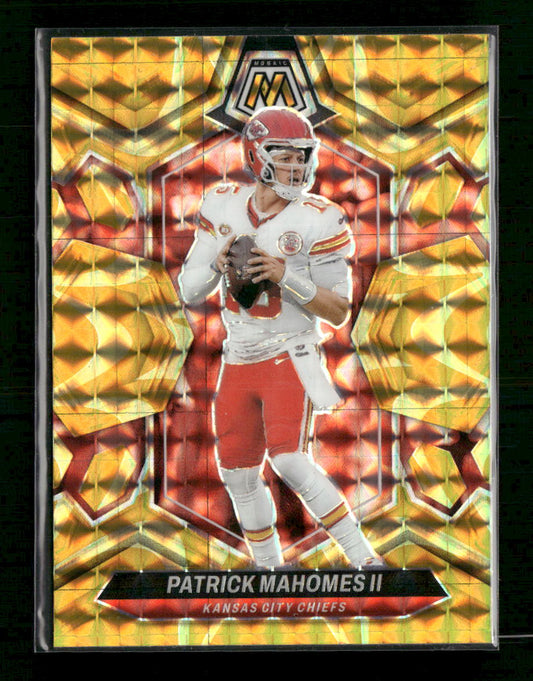 2024 Panini Mosaic Mosaic Reactive Yellow Patrick Mahomes II #106