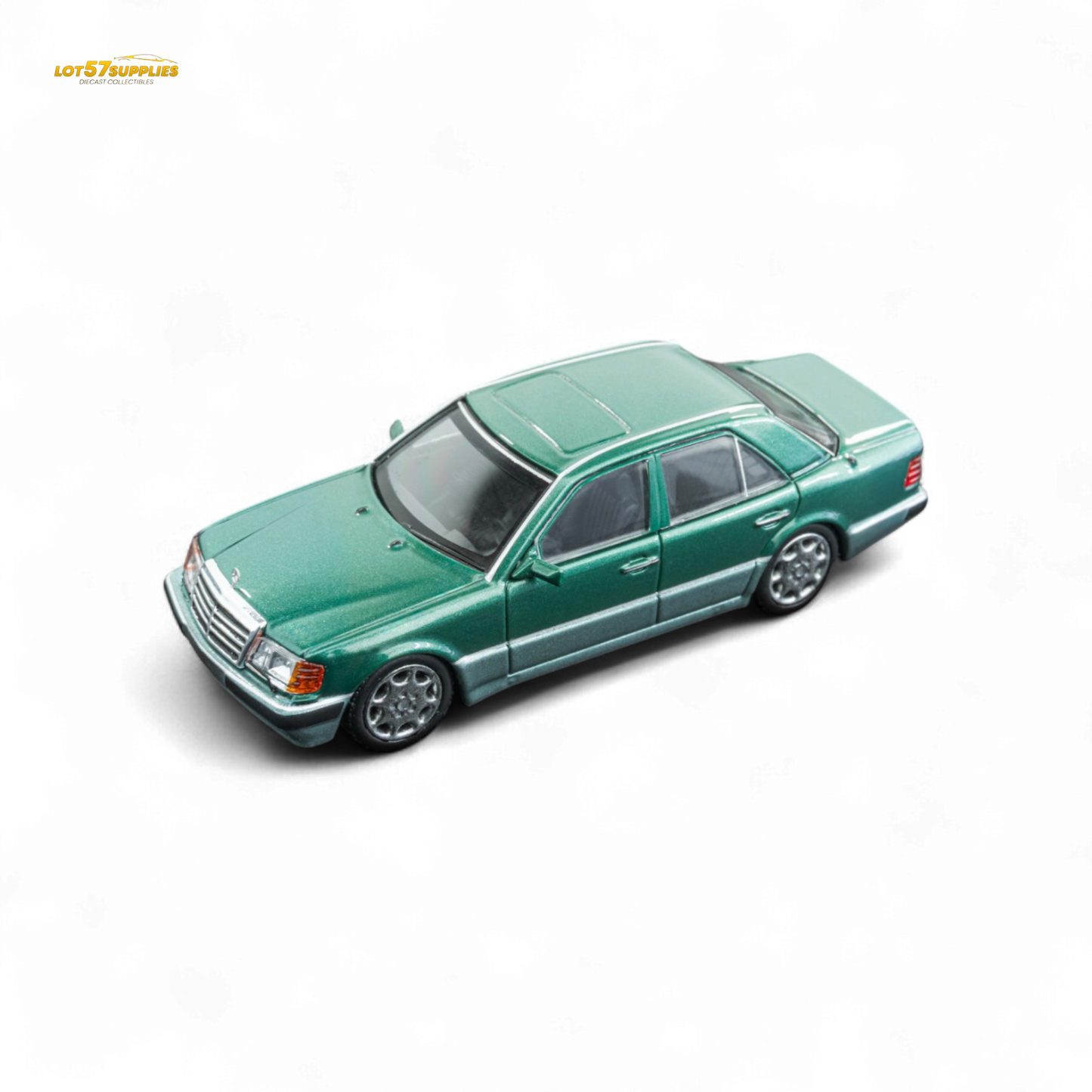(Pre-Order) DCM Mercedes-Benz 500E Emerald 1:64