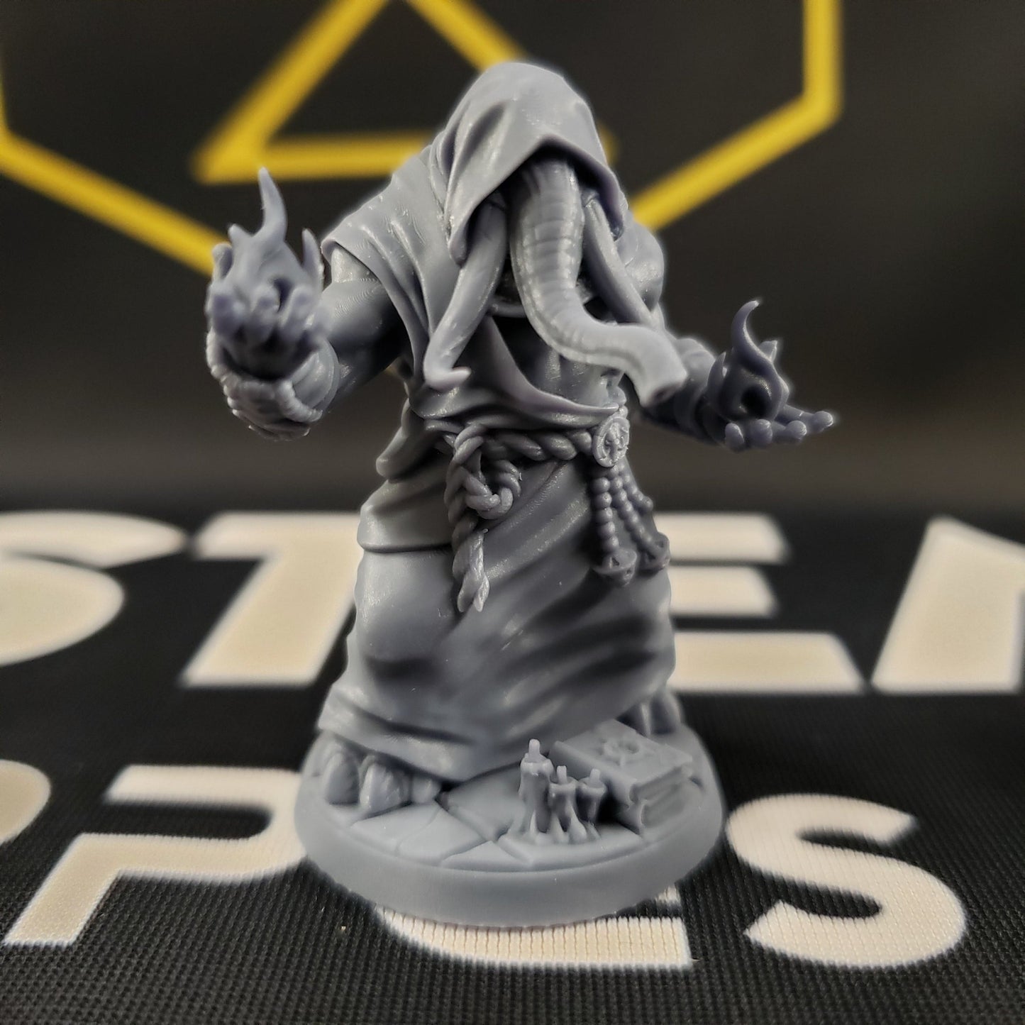 Ivory Priest - Sculpt B (Male Loxodon Monk)
