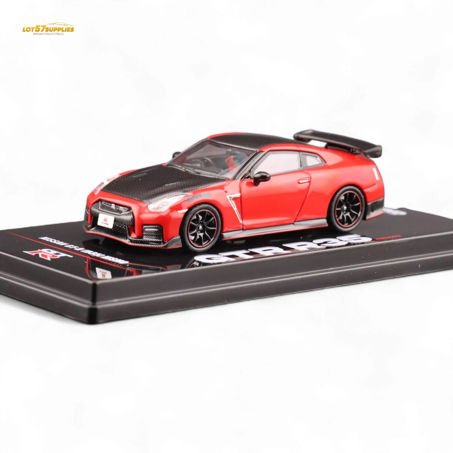 Inno64 Nissan GT-R R35 Nismo Red 1:64