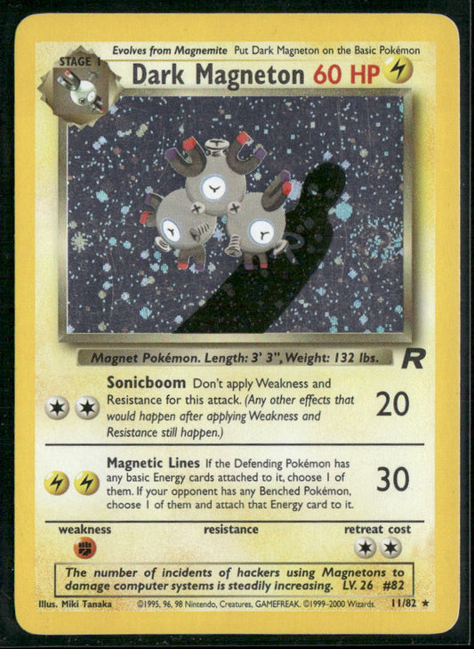 Dark Magneton (11) Team Rocket #11/82